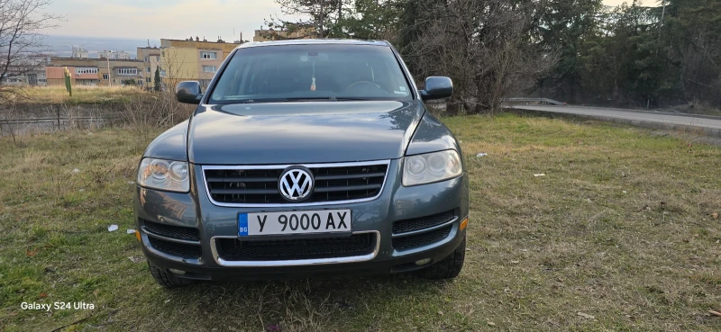 VW Touareg 4.2 V8 310к.с., снимка 2 - Автомобили и джипове - 49570278