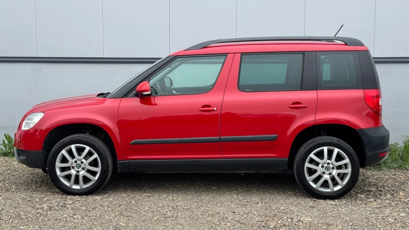 Skoda Yeti 1.2 TSI DSG Experience &#127470;&#127481;, снимка 8 - Автомобили и джипове - 49719023
