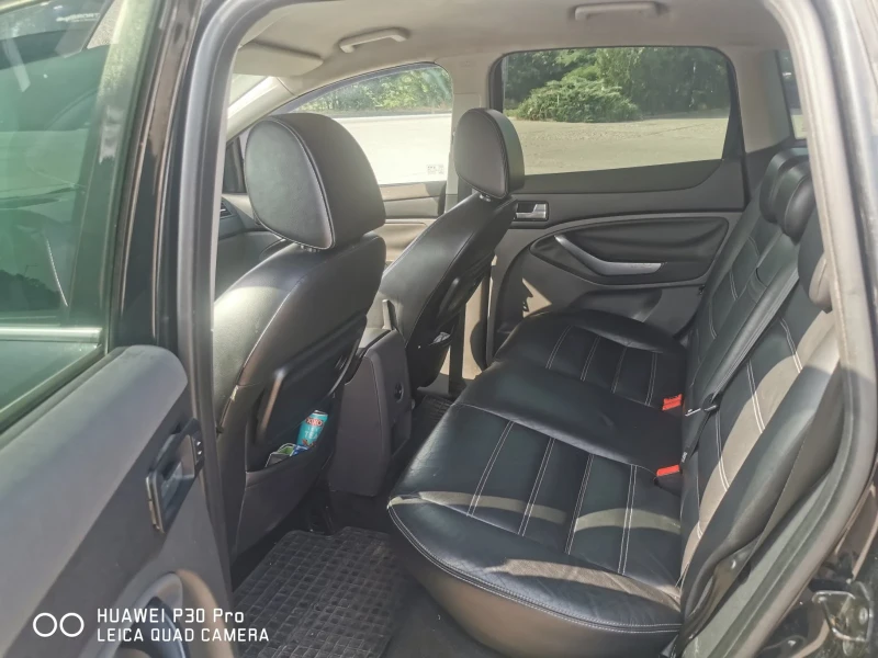 Ford Kuga 2.0, снимка 5 - Автомобили и джипове - 50583130