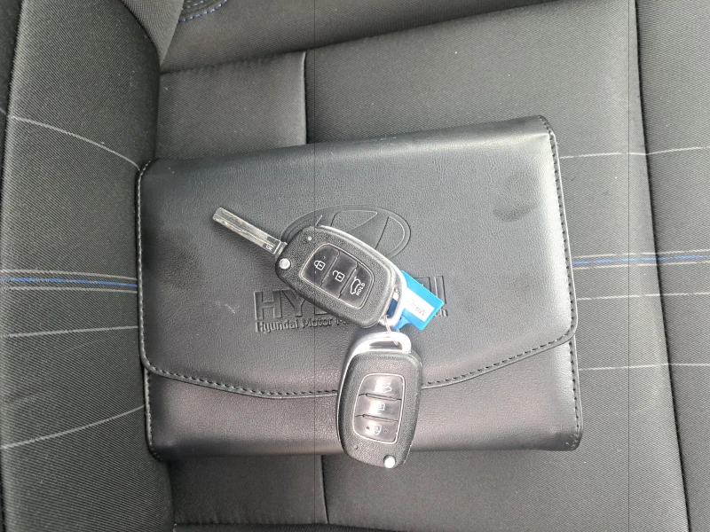 Hyundai Tucson 1.6I-БЕНЗИН, снимка 15 - Автомобили и джипове - 52098359