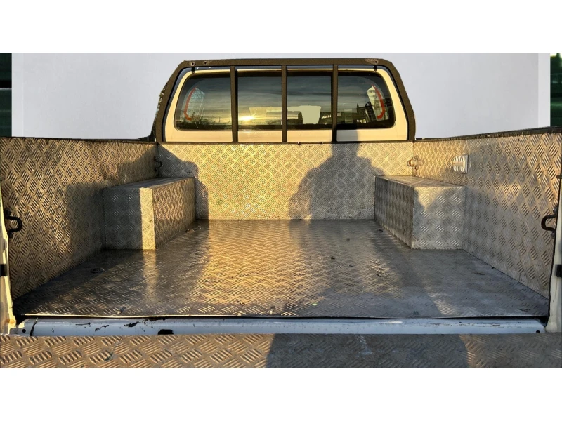 Toyota Hilux Месечна вноска от 793 лв., снимка 10 - Автомобили и джипове - 52573196
