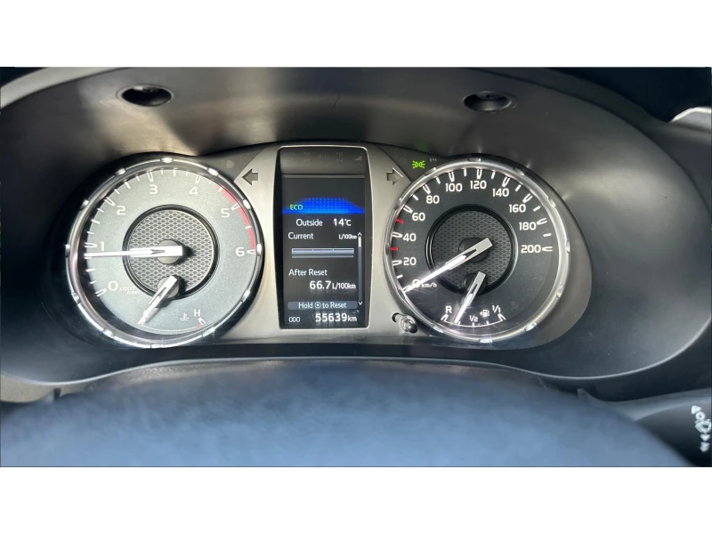 Toyota Hilux Месечна вноска от 793 лв., снимка 14 - Автомобили и джипове - 52573196