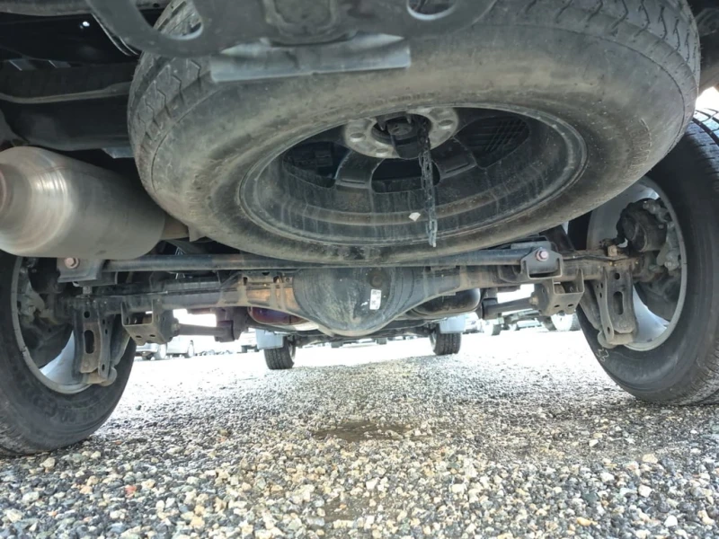 Toyota Tacoma * SR5 CREW CAB STD BED * CARFAX * БЕЗ ПЪРВОНАЧАЛНА, снимка 15 - Автомобили и джипове - 52990847