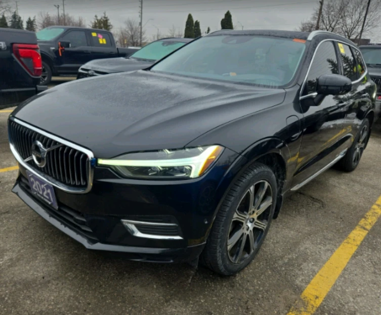 Volvo XC60 T8 INSCRIPTION БЕЗ ИНЦИДЕНТИ CARFAX