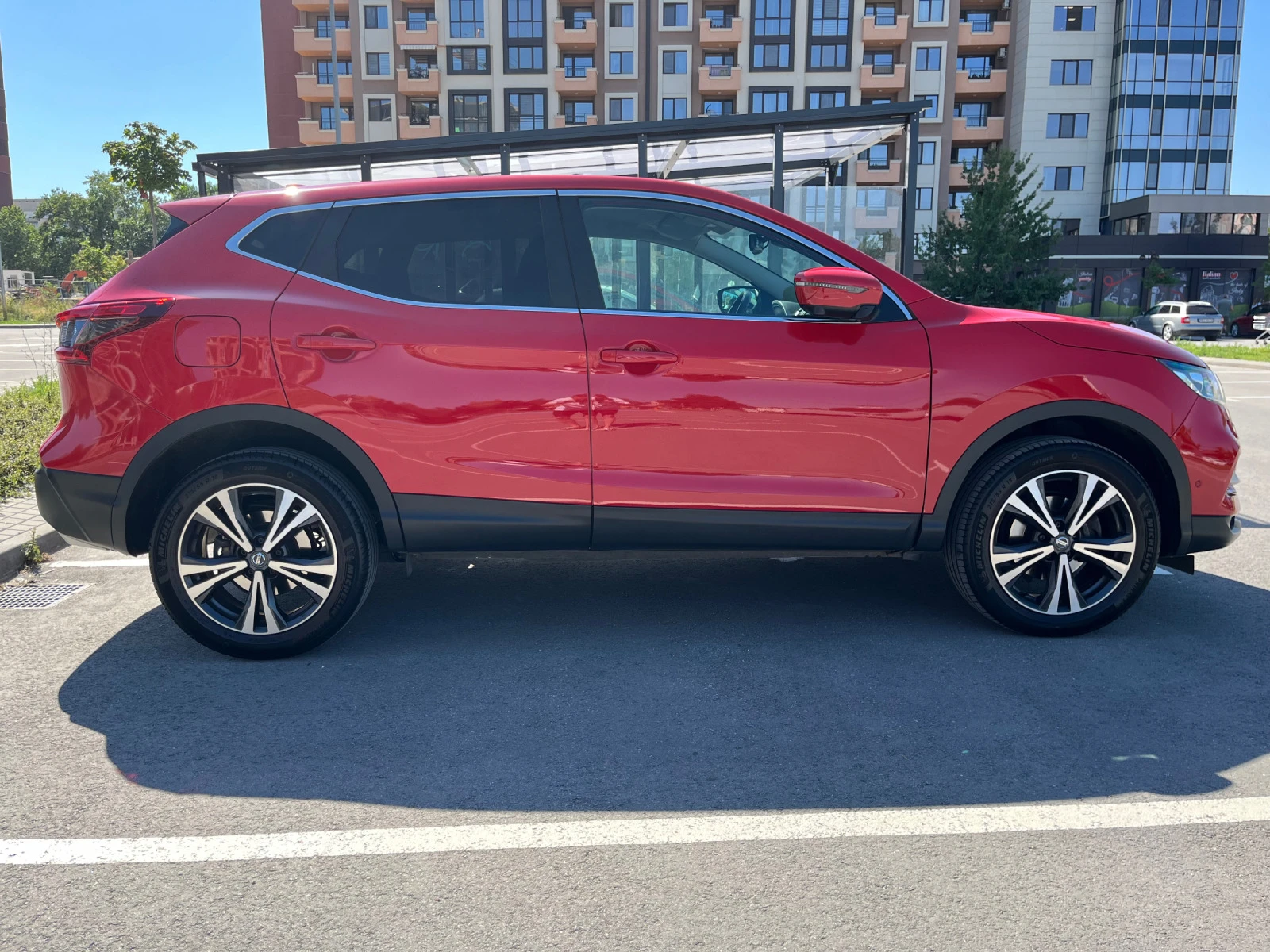 Nissan Qashqai 1.6 dci N-Connecta| led| Navi| 360 view| 18 zoll|  - изображение 4