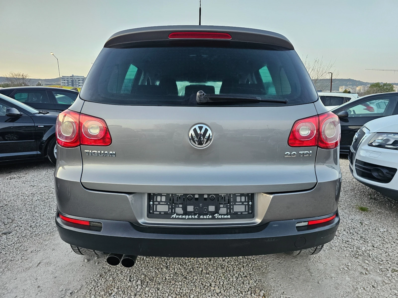 VW Tiguan 2.0TDI, 4х4  - изображение 5