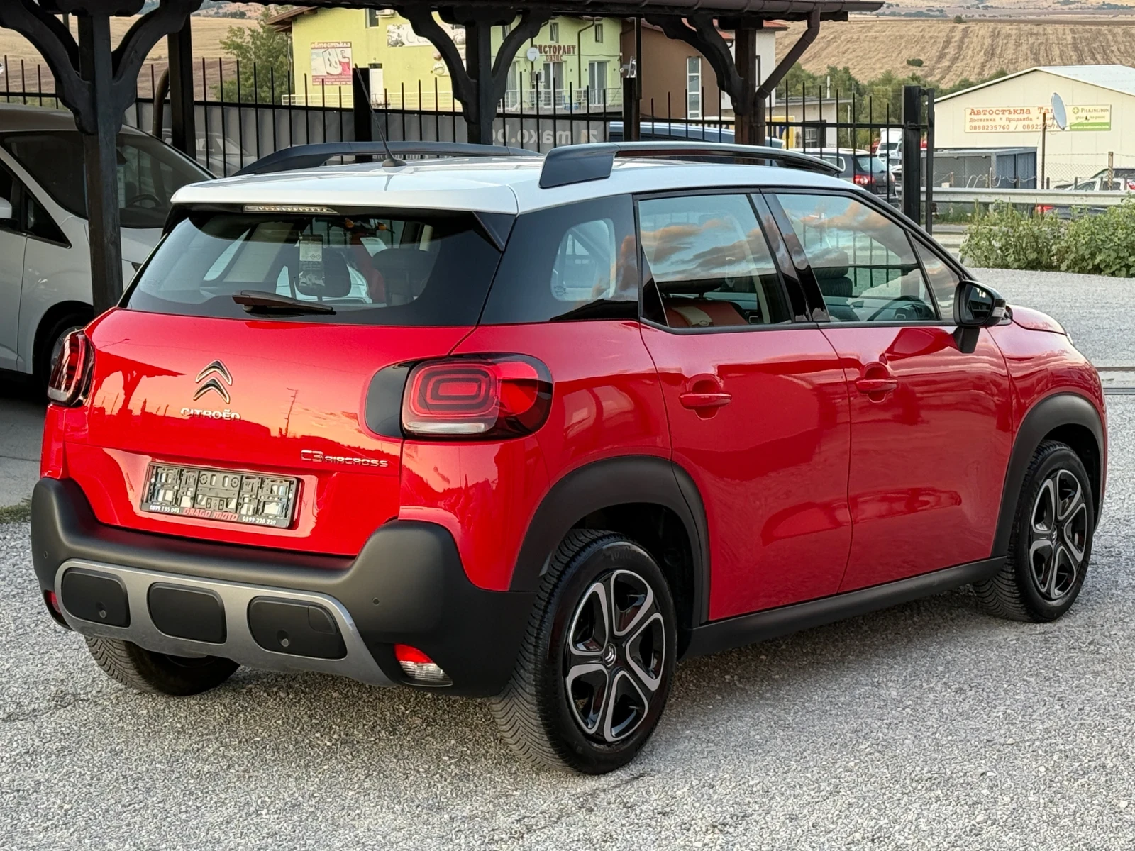 Citroen C3 Aircross 1.2i EURO 6B! * LED* KTEO OK! * 108 000км* Уникат! - изображение 6