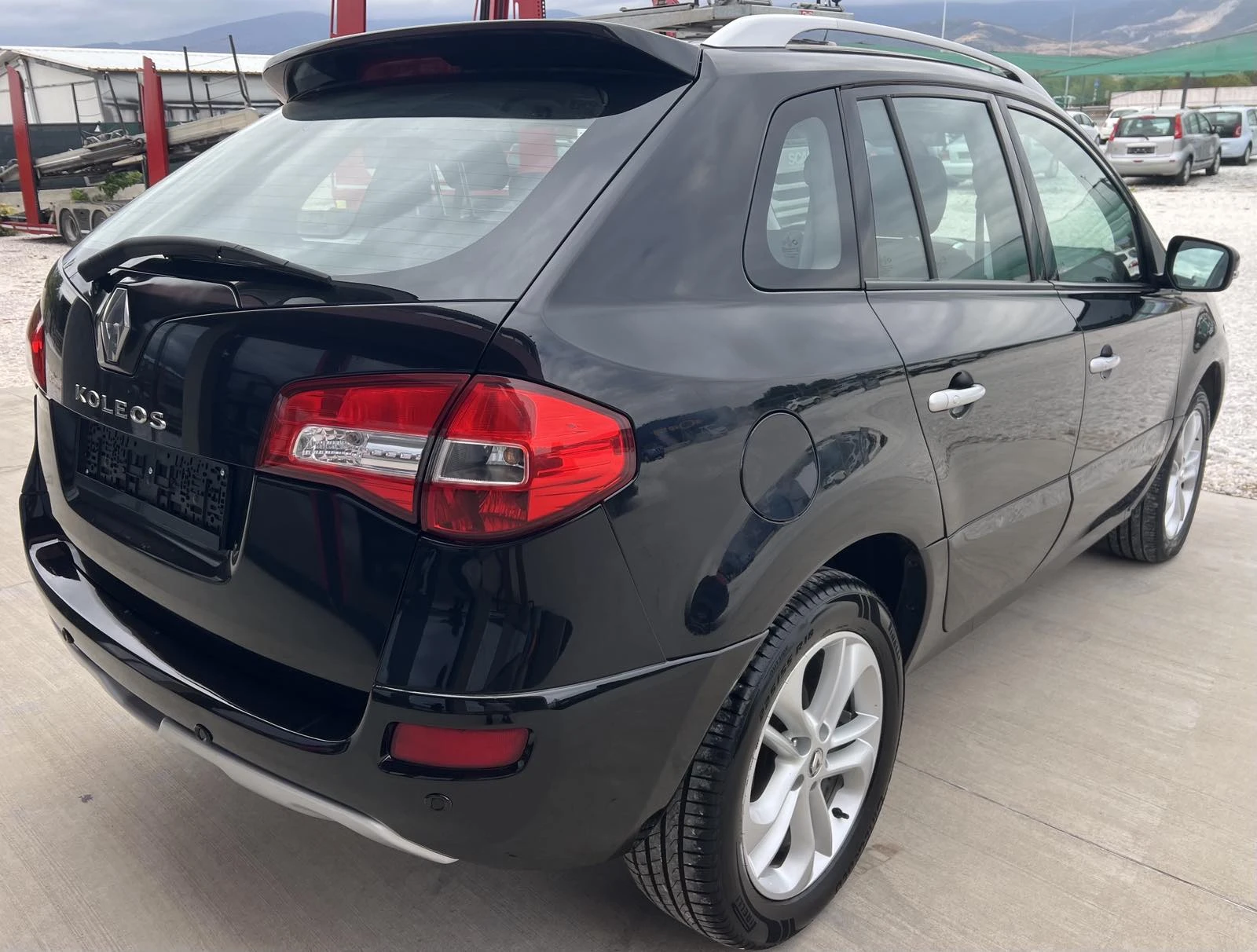 Renault Koleos 2.0 dci 4x4 - изображение 4