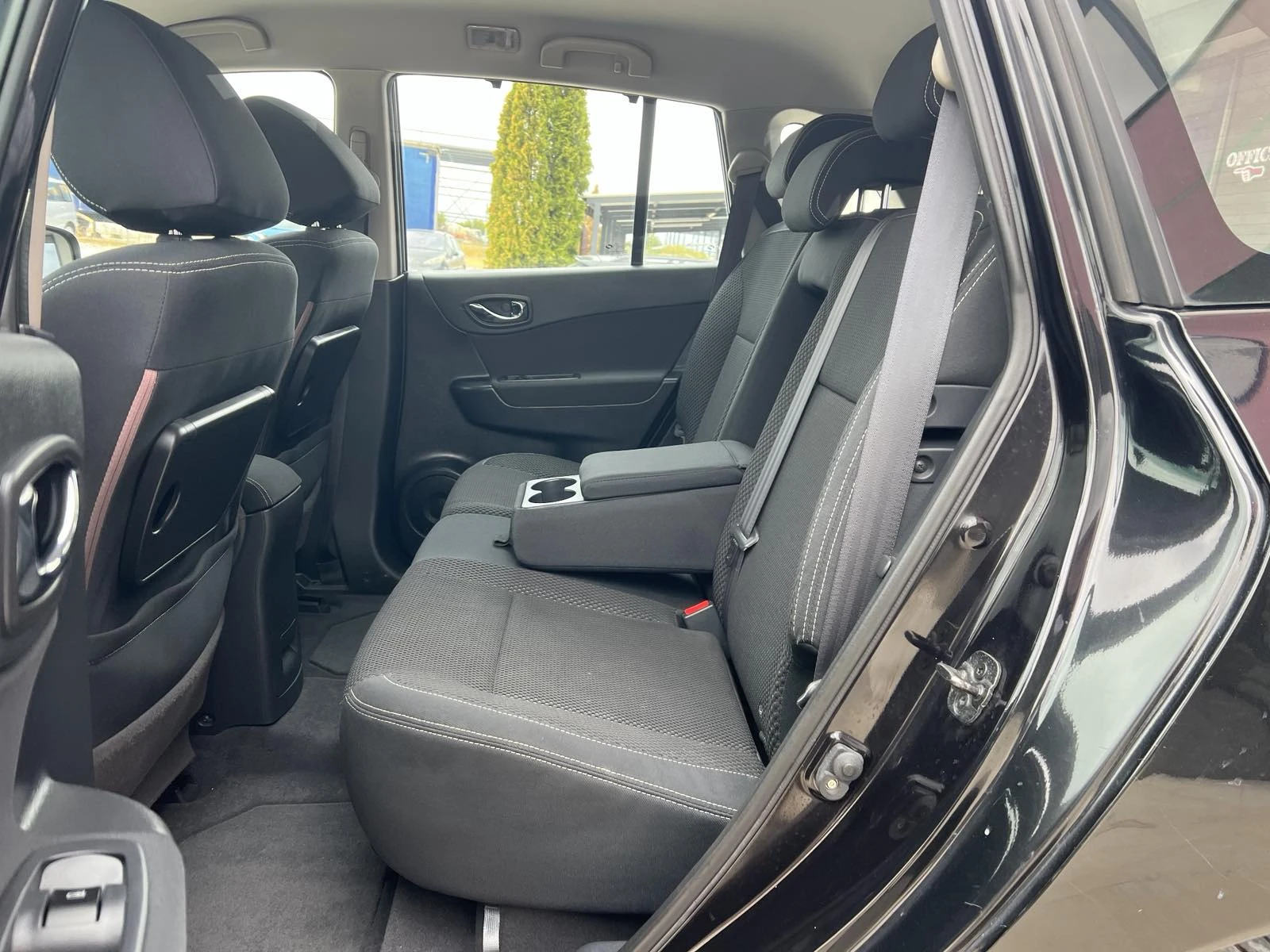 Renault Koleos 2.0 dci 4x4 - изображение 9