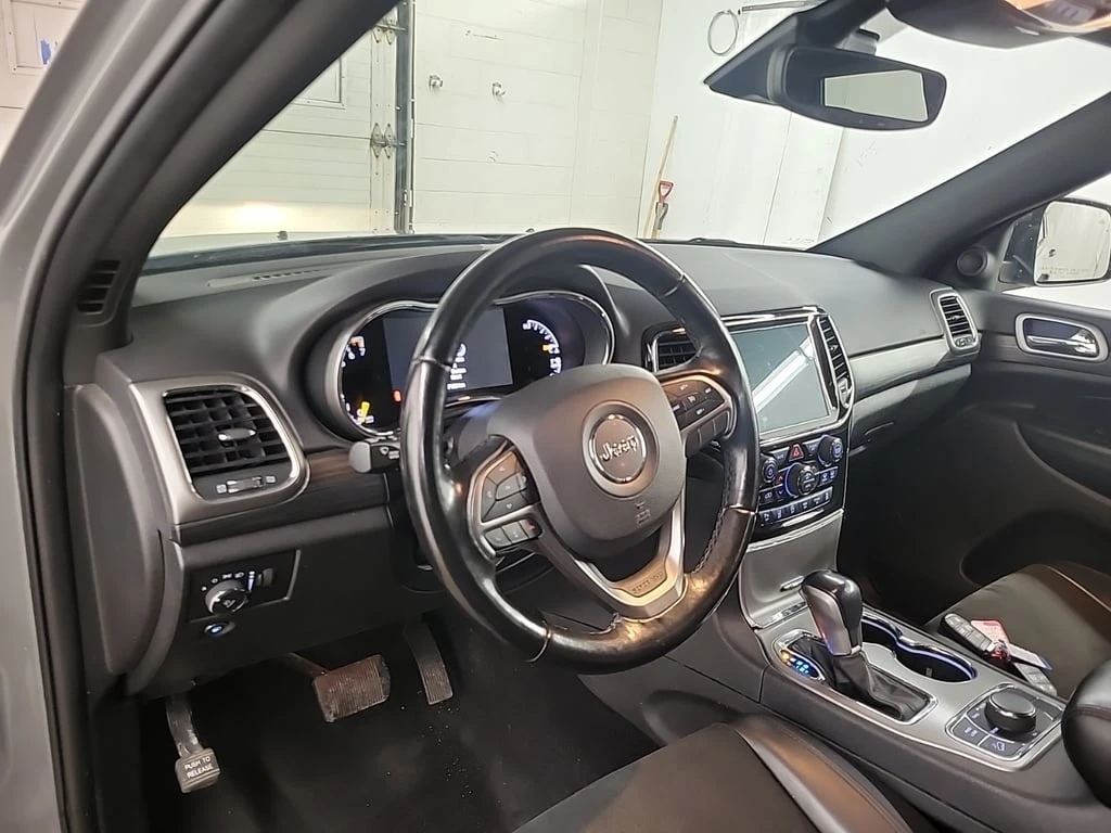 Jeep Grand cherokee 2021 ALTITUDE * CARFAX * БЕЗ ПЪРВОНАЧАЛНА ВНОСКА - изображение 8