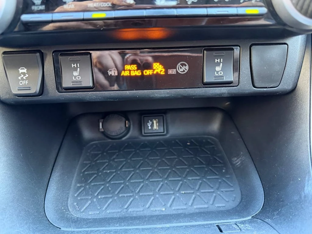 Toyota Rav4 Hybrid XSE  CARFAX | Mobile.bg � ����������� 16