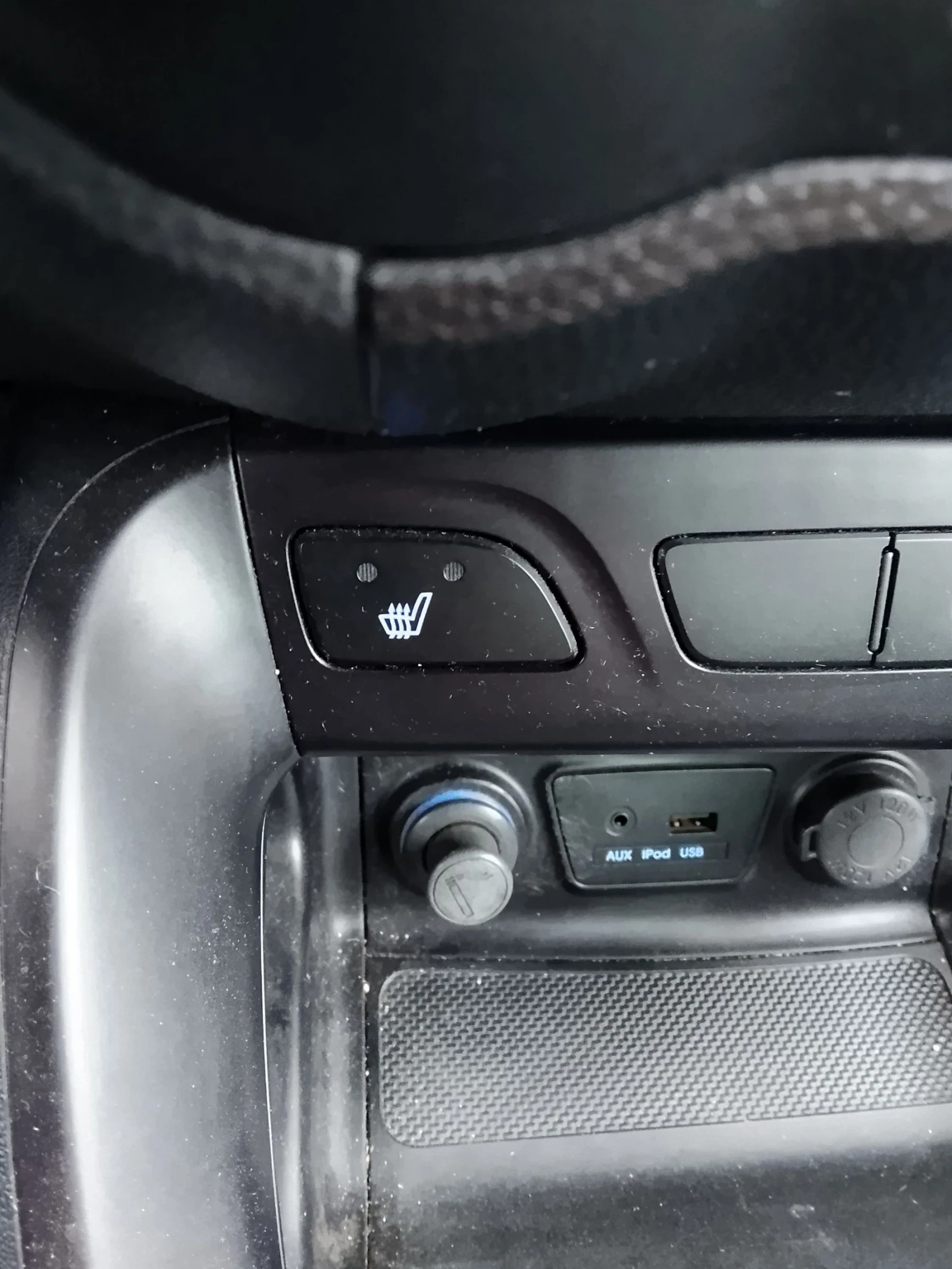 Hyundai IX35 1.7/ful ekstri, снимка 7 - Автомобили и джипове - 53896124