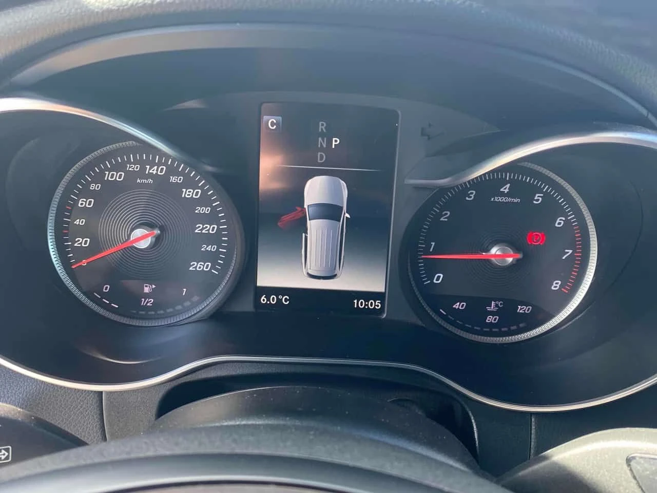 Mercedes-Benz GLC 300 ПОДГРЕВИ * ПАНО * KEYLESS, снимка 8 - Автомобили и джипове - 54383824
