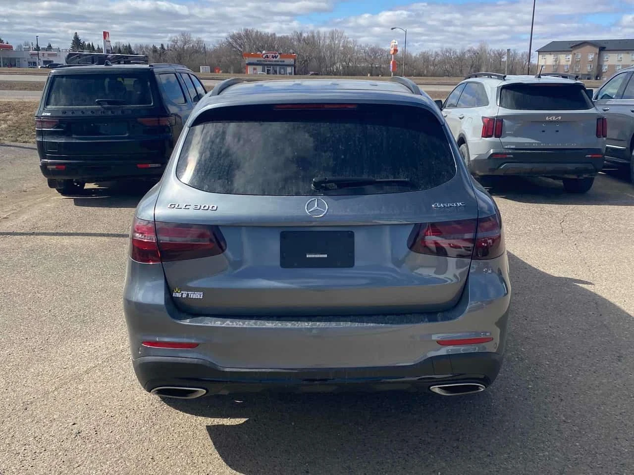 Mercedes-Benz GLC 300 ПОДГРЕВИ * ПАНО * KEYLESS, снимка 4 - Автомобили и джипове - 54383824