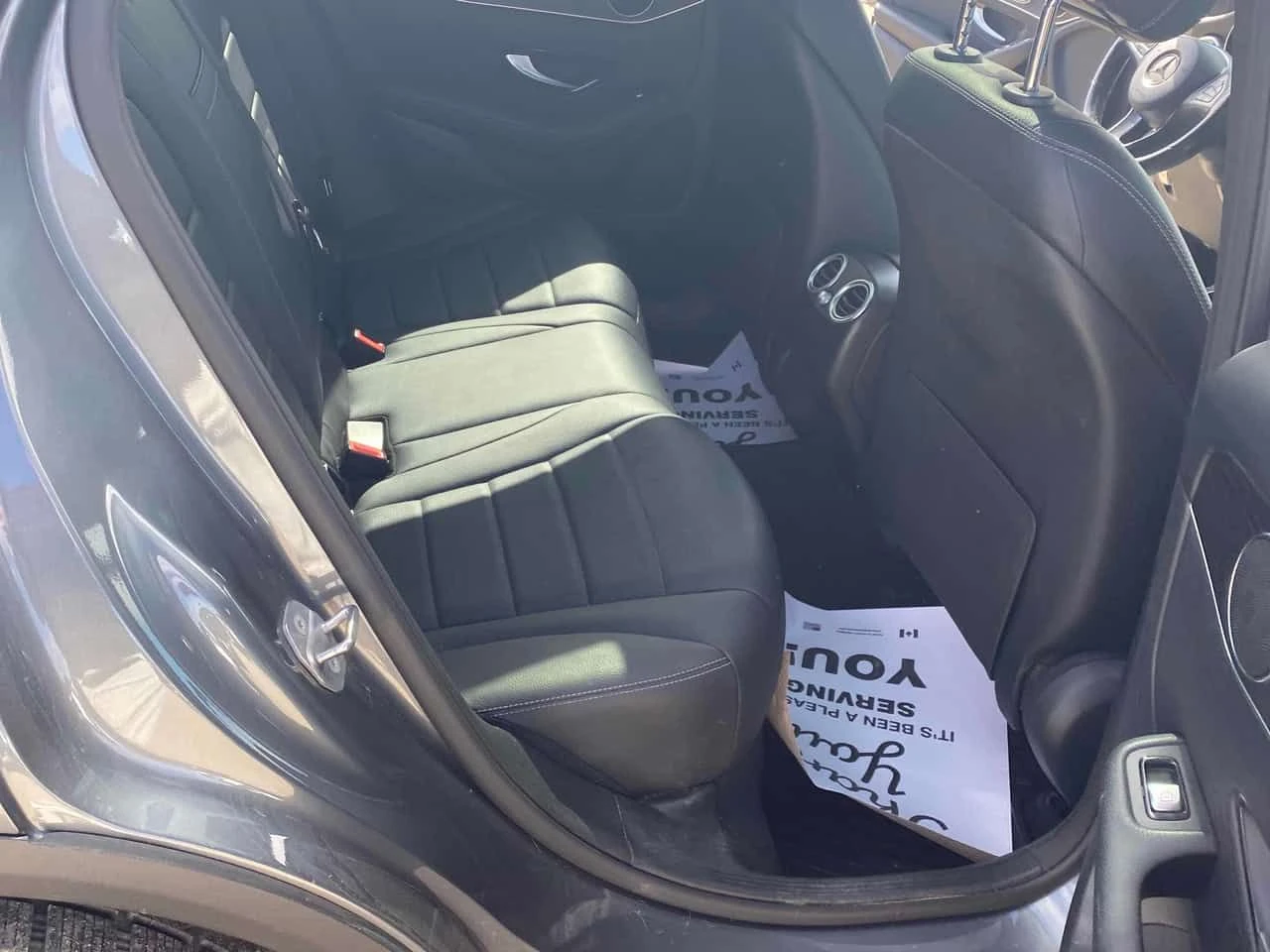 Mercedes-Benz GLC 300 ПОДГРЕВИ * ПАНО * KEYLESS, снимка 16 - Автомобили и джипове - 54383824