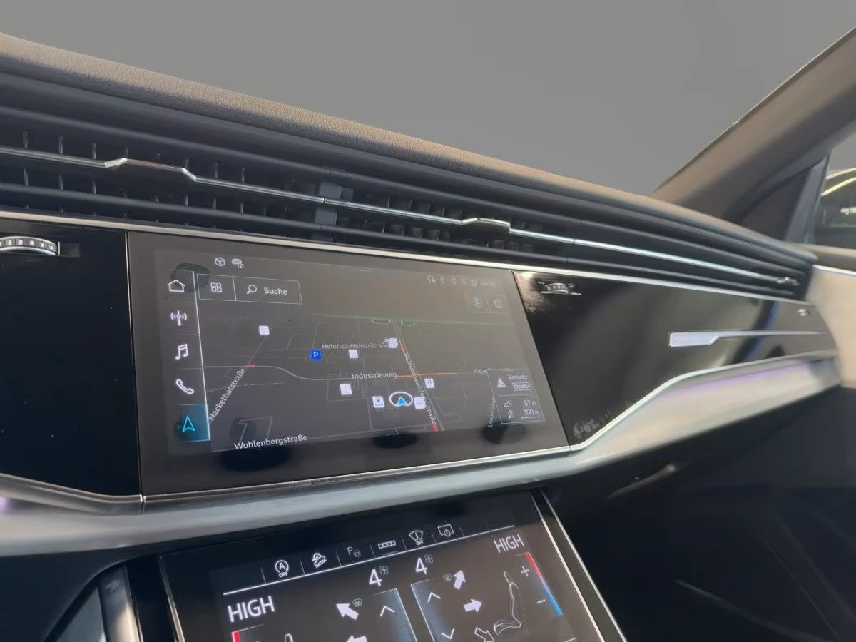 Audi Q8 S-LINE* DISTR* HEAD-UP* PANO* B&O* MEMORY* , снимка 9 - Автомобили и джипове - 54508541