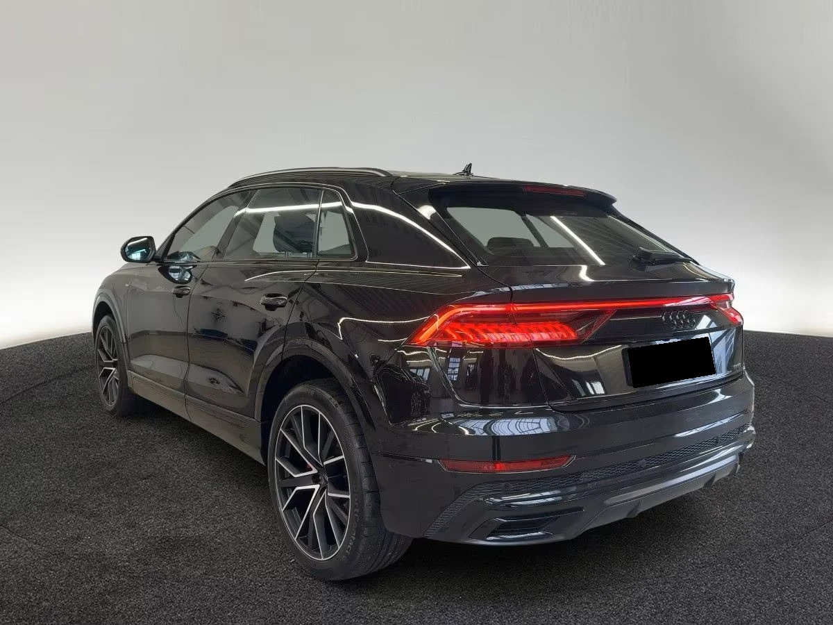 Audi Q8 S-LINE* DISTR* HEAD-UP* PANO* B&O* MEMORY* , снимка 4 - Автомобили и джипове - 54508541