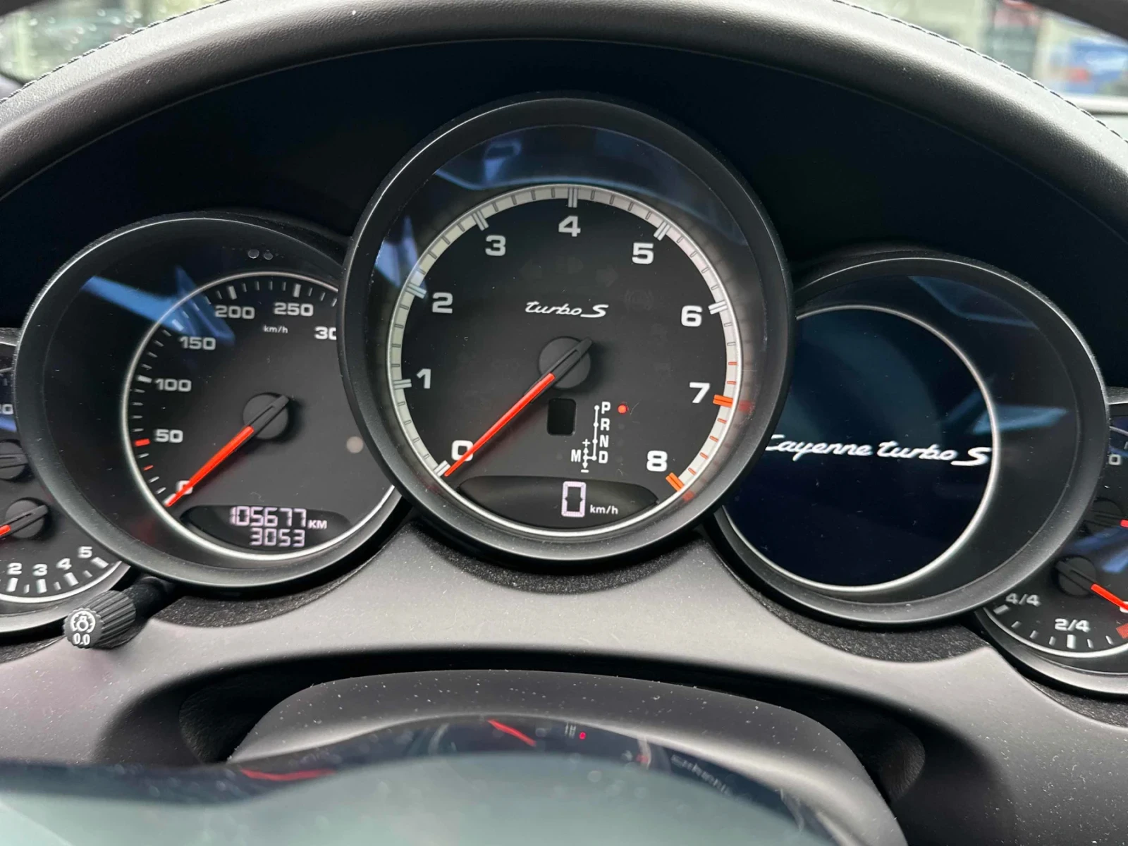 Porsche Cayenne TURBO S / PODGREV / KEYLESS/ CARFAX, снимка 8 - Автомобили и джипове - 55398263