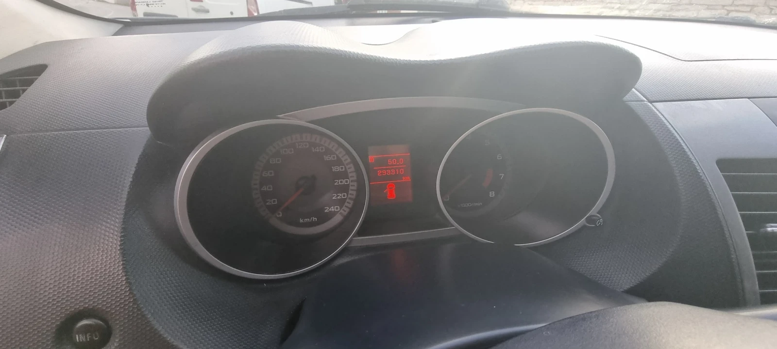 Mitsubishi Outlander, снимка 12 - Автомобили и джипове - 56261260
