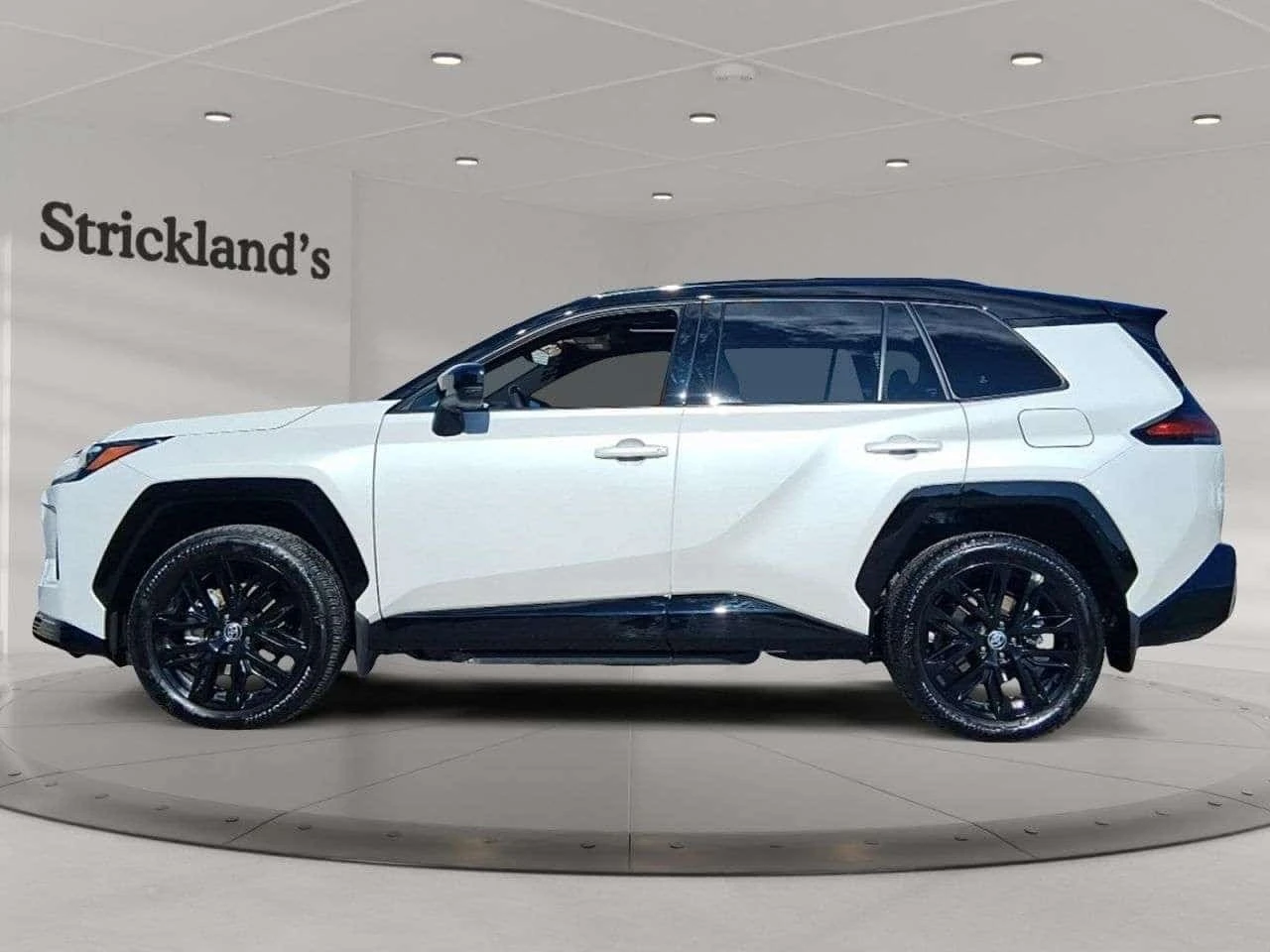 Toyota Rav4 XSE PHEV AWD  CARFAX, снимка 5 - Автомобили и джипове - 56270065