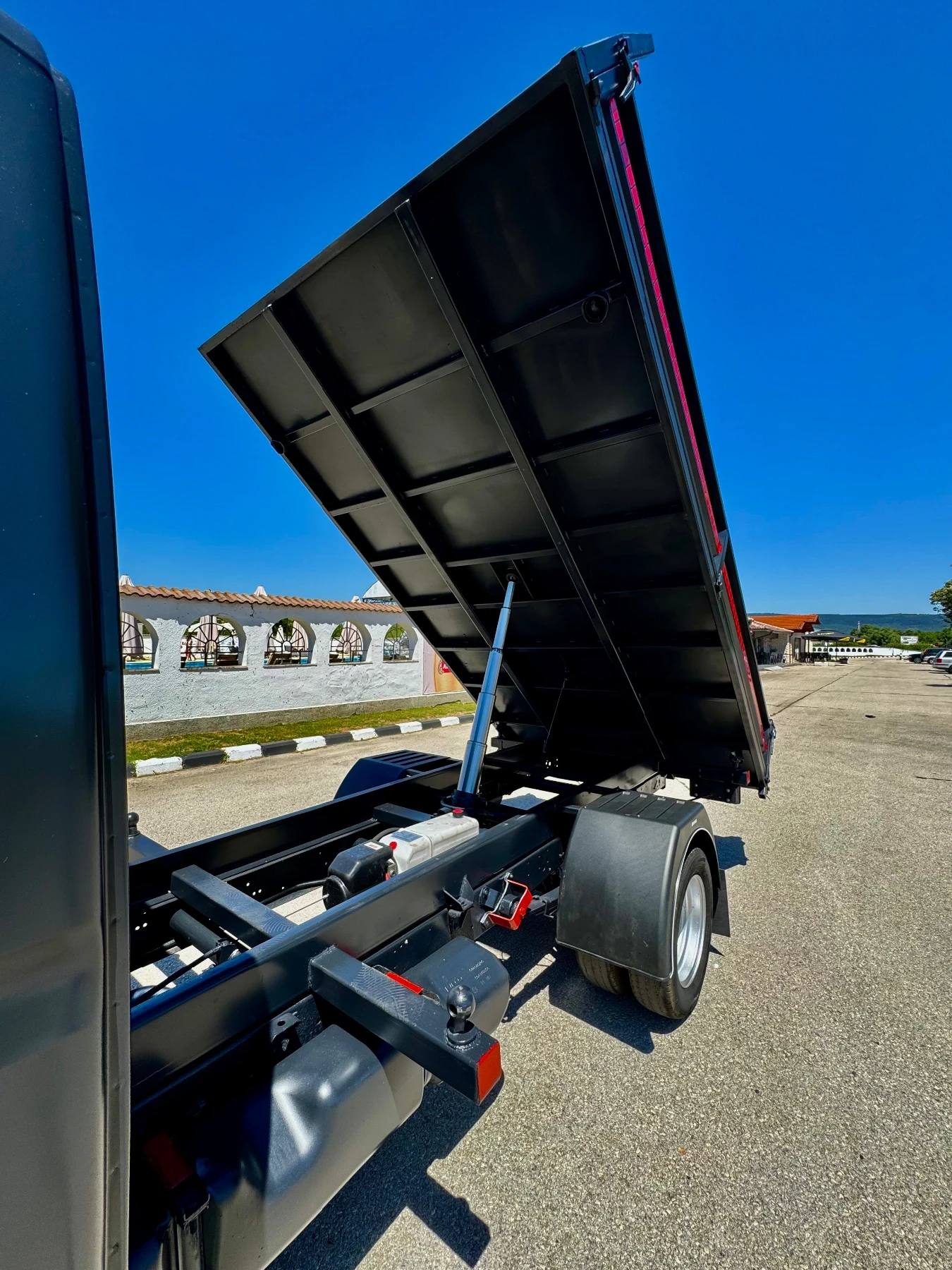 Iveco 35c13 САМОСВАЛ - изображение 5