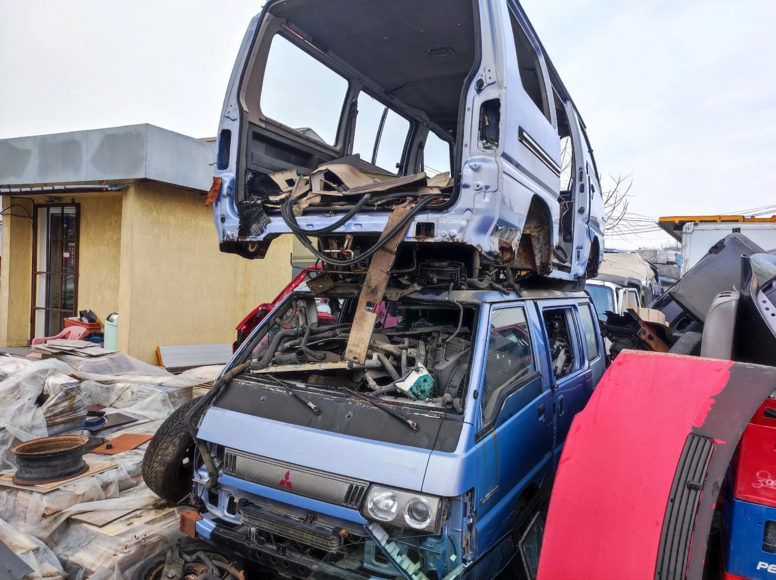 Mitsubishi L300 | Mobile.bg � ����������� 1