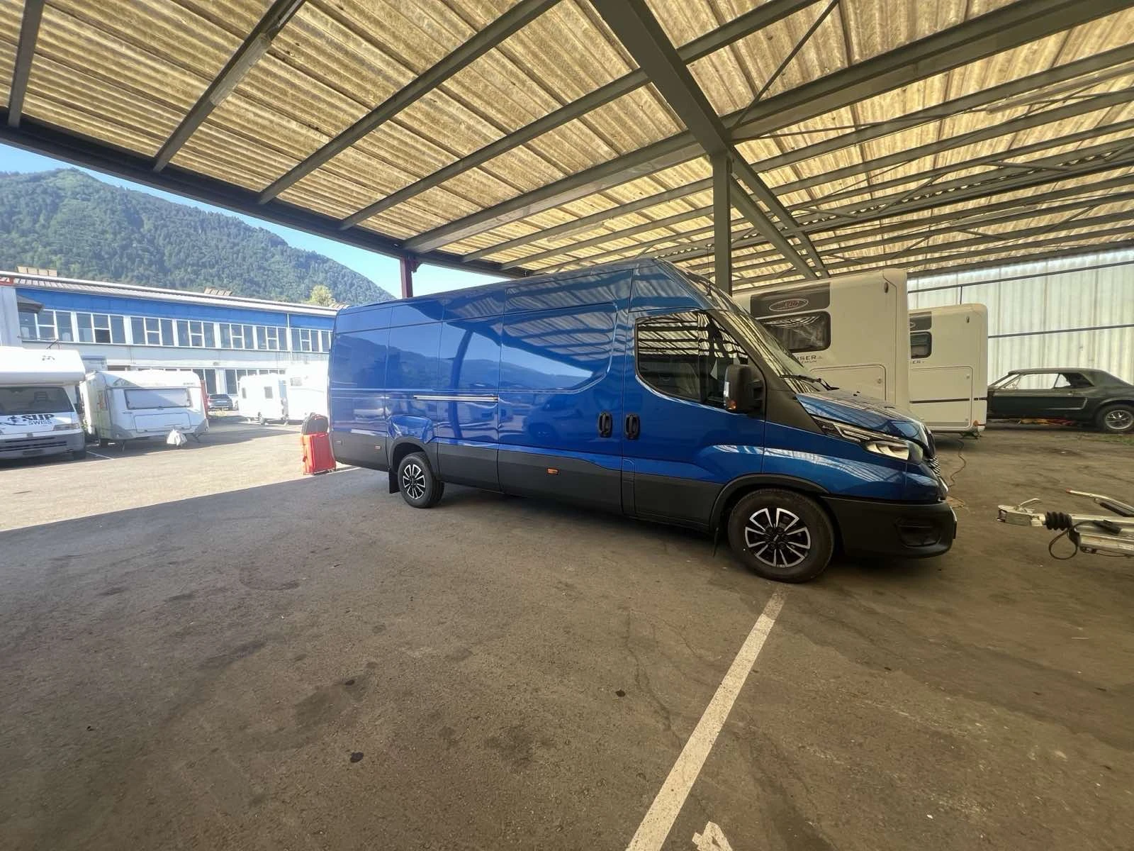 Iveco 35s18, снимка 3 - Бусове и автобуси - 55998058
