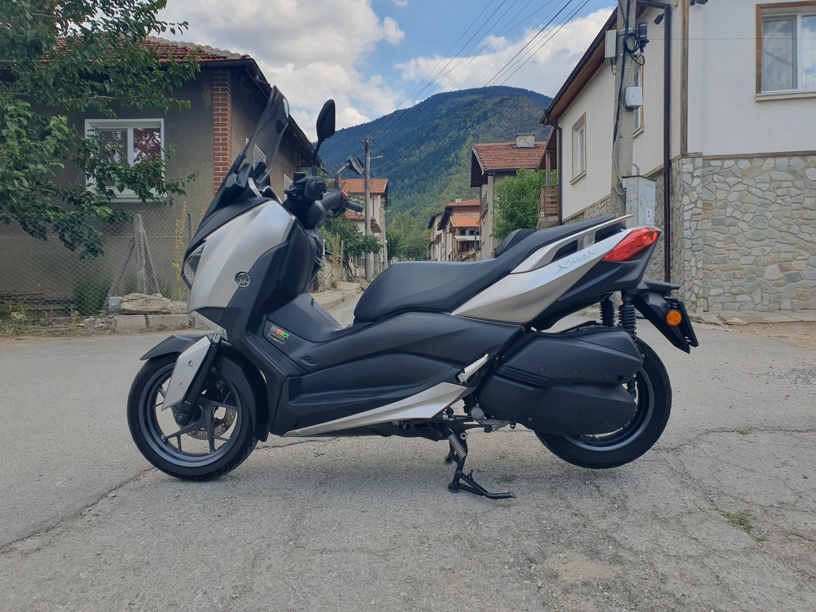 Yamaha X-max 300i 2021 година