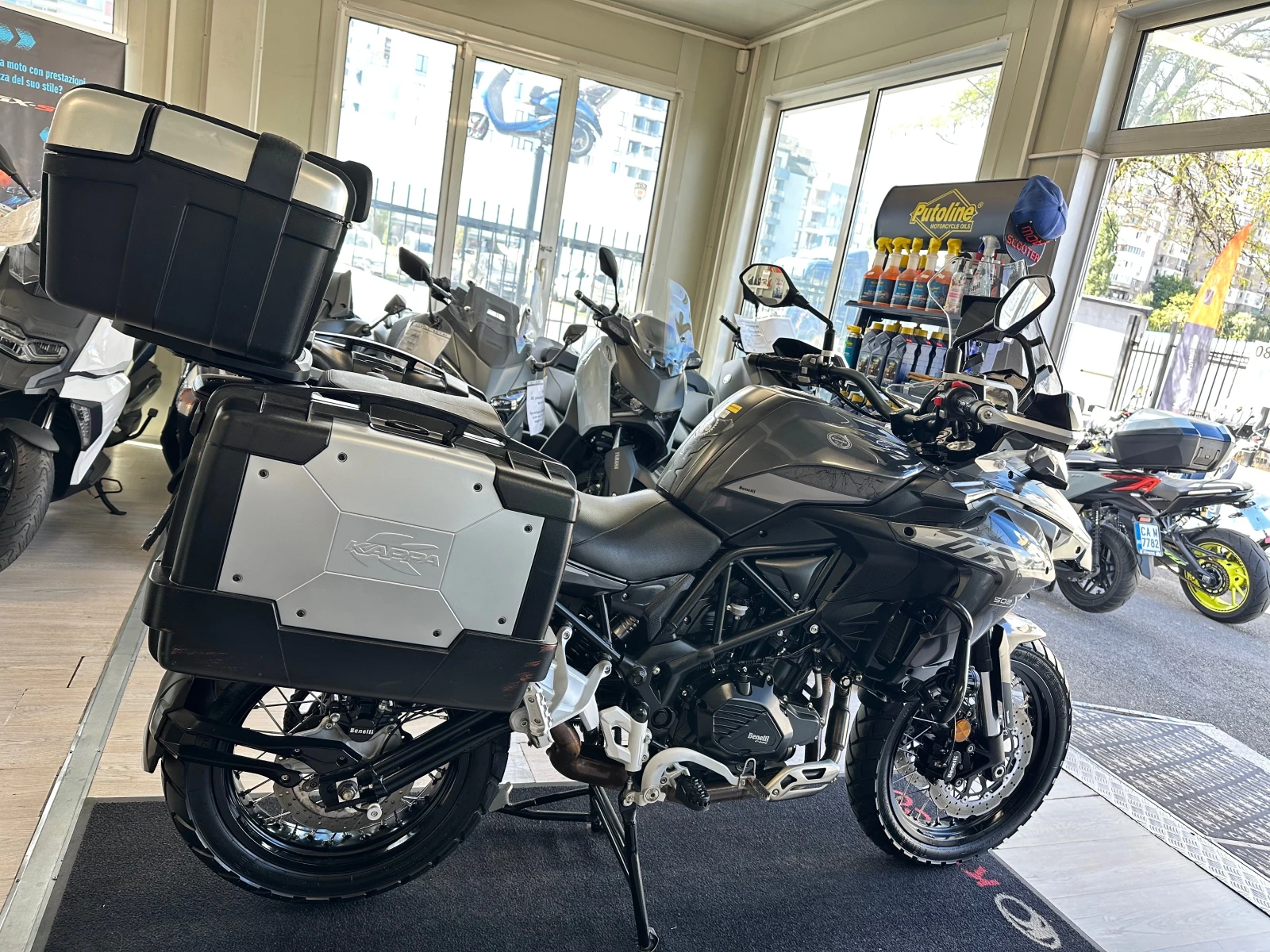 Benelli TRK 502 06.2021г. кат.А2, снимка 14 - Мотоциклети и мототехника - 56208575