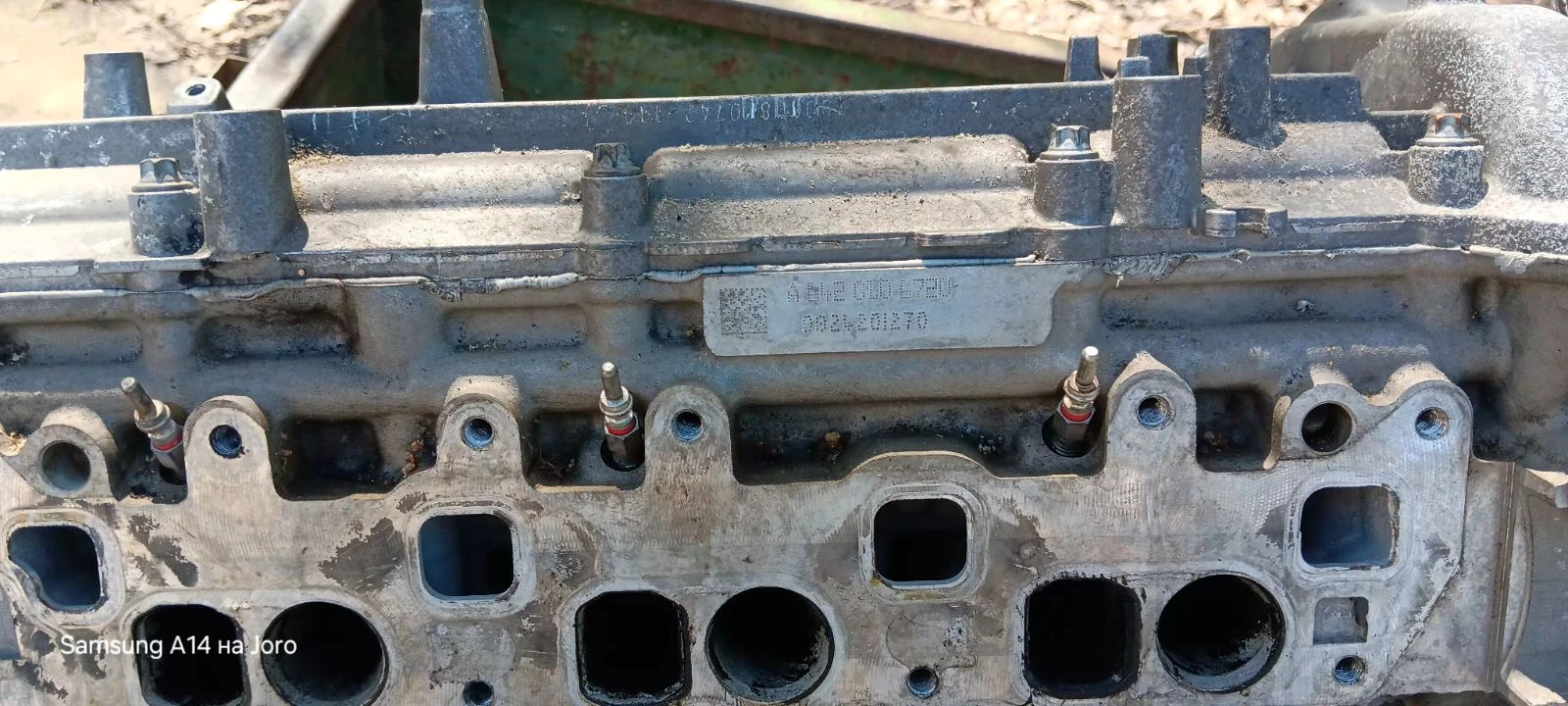 Двигател, снимка 3 - Части - 54361052