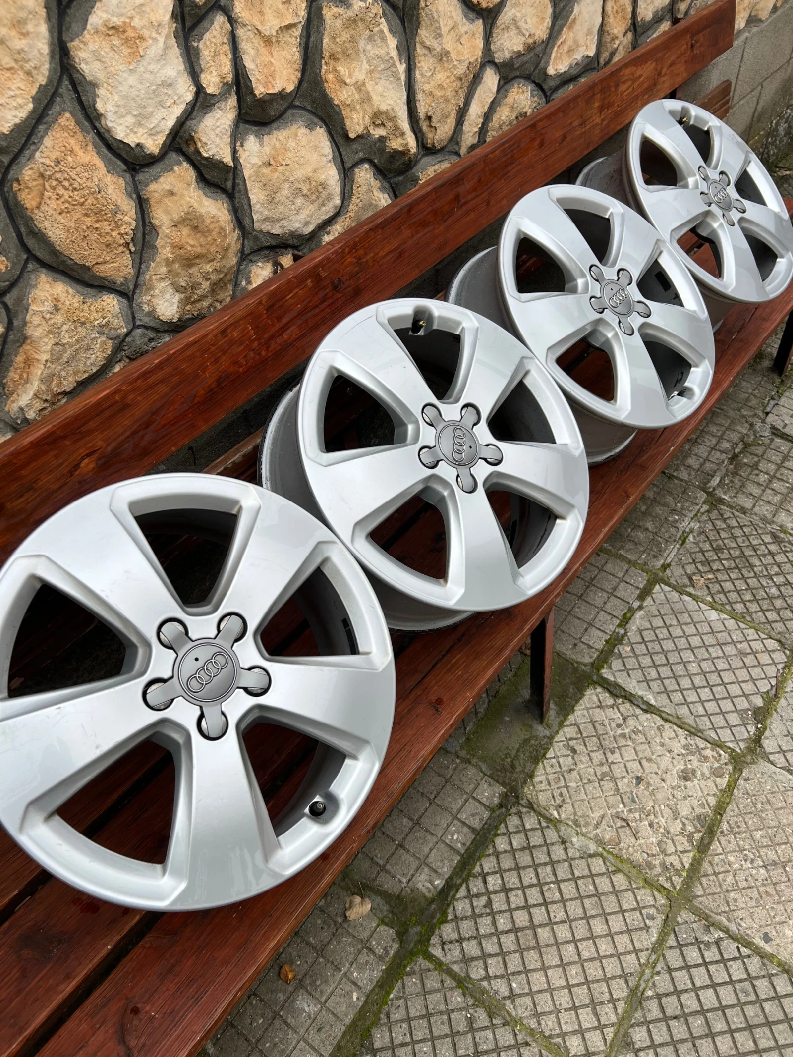 ������ | Mobile.bg � ����������� 6