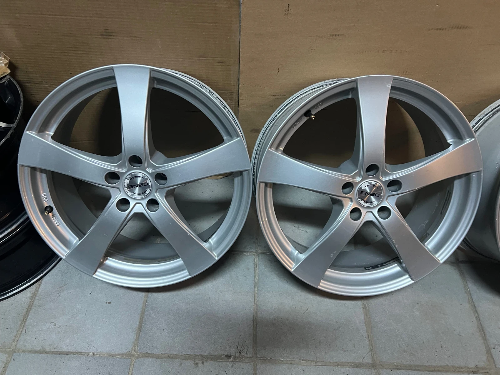 ������ | Mobile.bg � ����������� 3