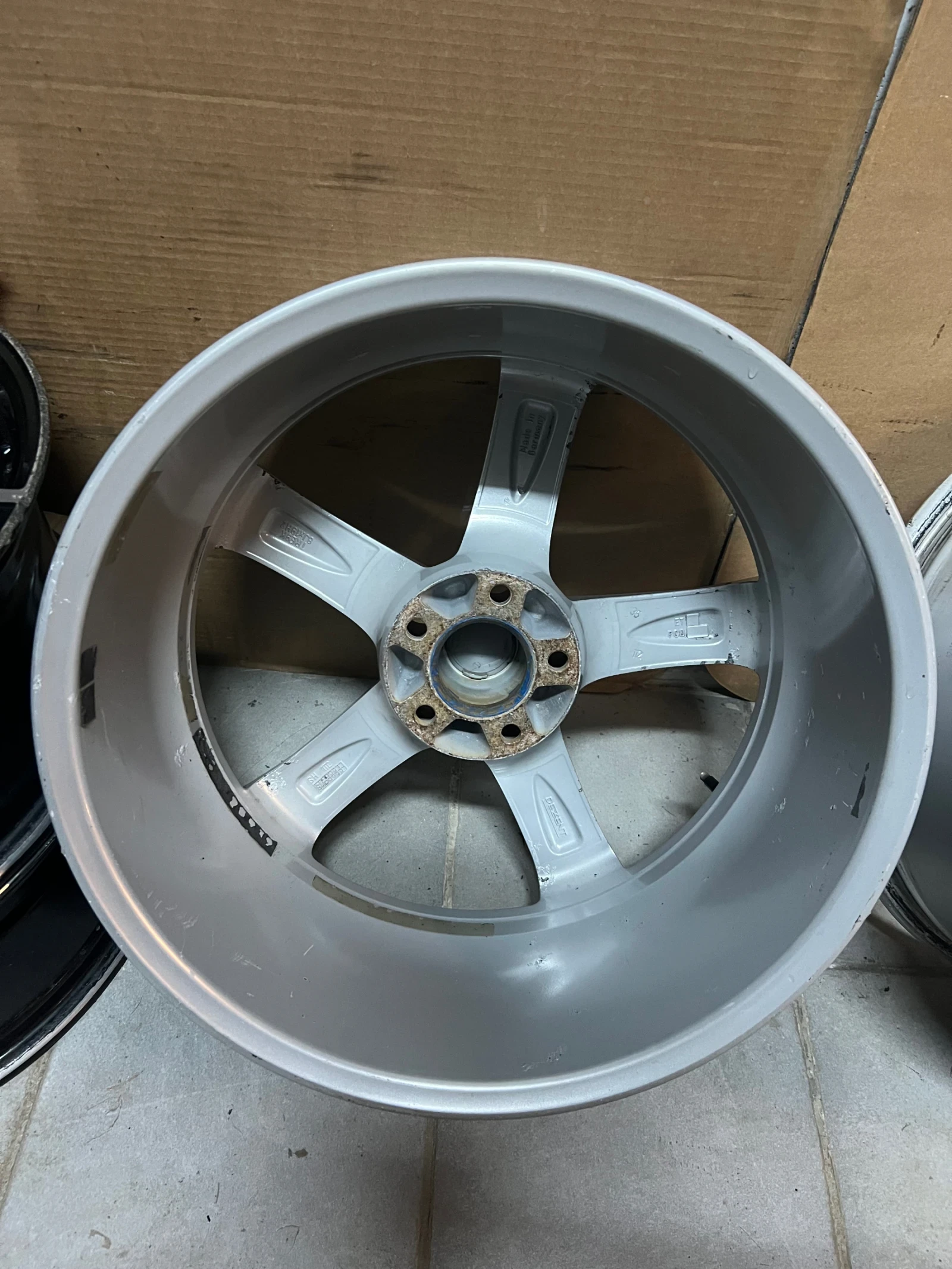 ������ | Mobile.bg � ����������� 6