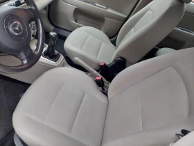 Mazda 2 1.3 102000км , снимка 13