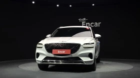 Genesis GV70 2.5* BLIND SPOT* 360* HUD* ЕЛ. БАГАЖНИК* КРАЙНА ЦЕ, снимка 3