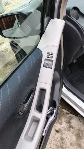 Toyota Yaris 1.4 D4D | Mobile.bg    6