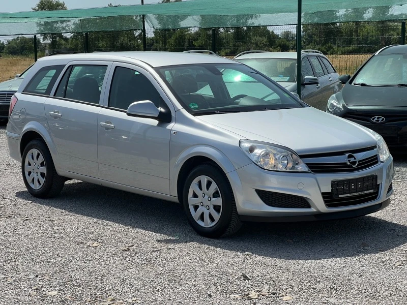 Opel Astra 1.6 i, снимка 3 - Автомобили и джипове - 46330565