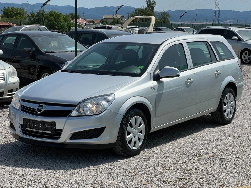 Opel Astra 1.6 i, снимка 1 - Автомобили и джипове - 46330565