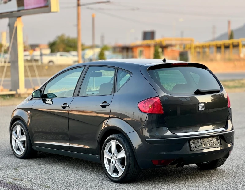 Seat Altea 2.0TDi~140hp~DSG!, снимка 7 - Автомобили и джипове - 47145382