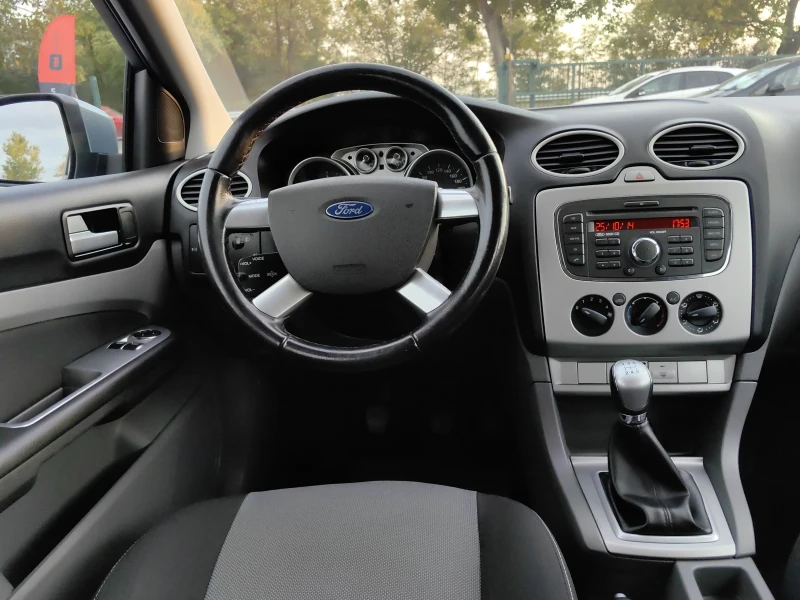 Ford Focus 1.6хди 90кс 2010г., снимка 11 - Автомобили и джипове - 47923749