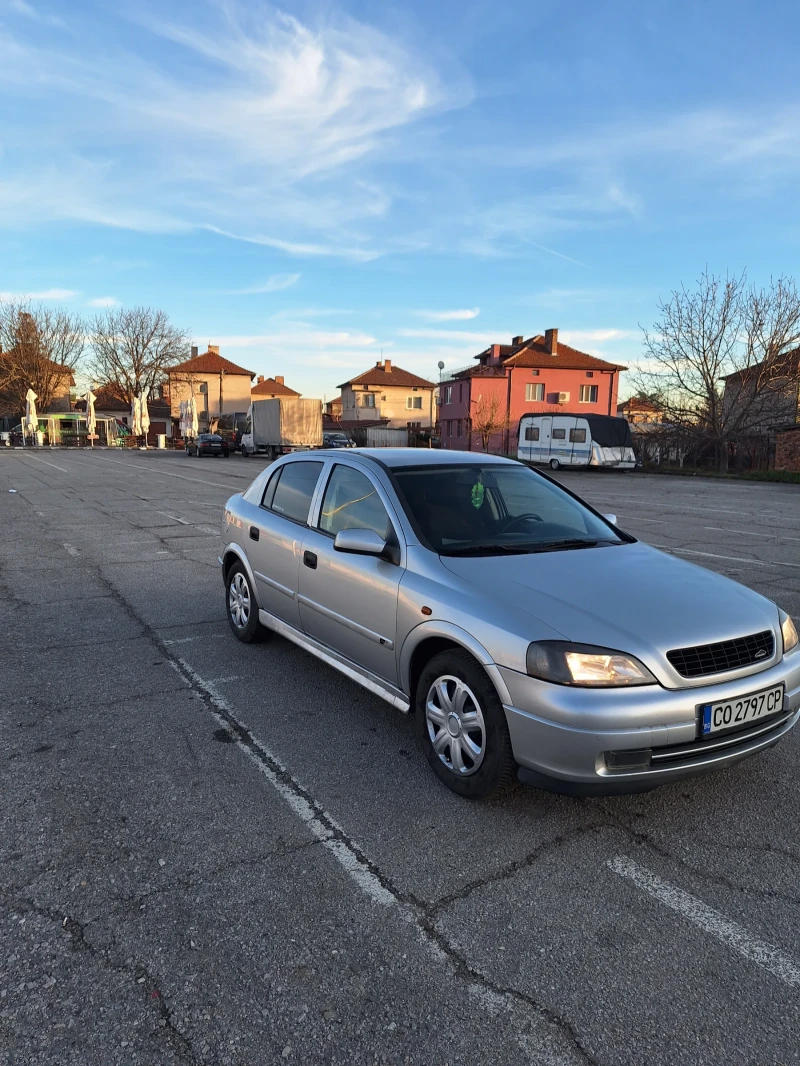 Opel Astra, снимка 4 - Автомобили и джипове - 48396446