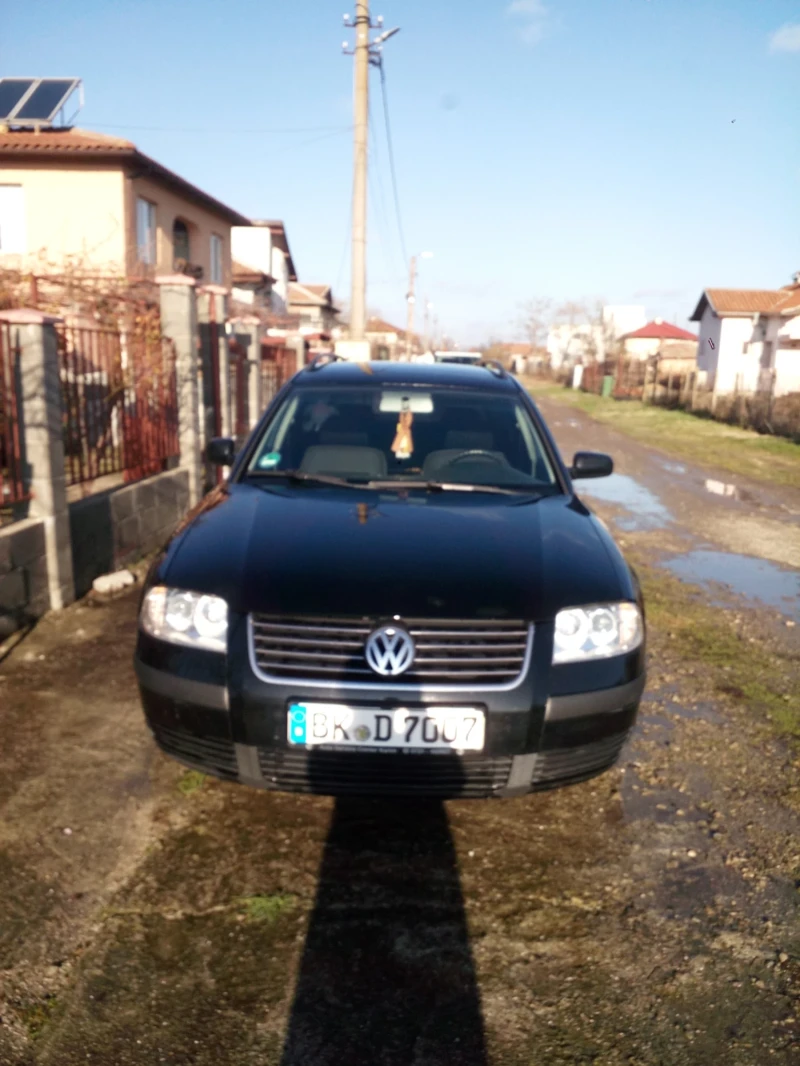 VW Passat, снимка 1 - Автомобили и джипове - 48502136