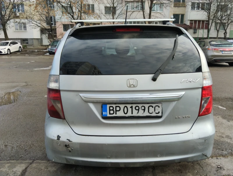 Honda Fr-v 2.2CDTI, снимка 3 - Автомобили и джипове - 49148472