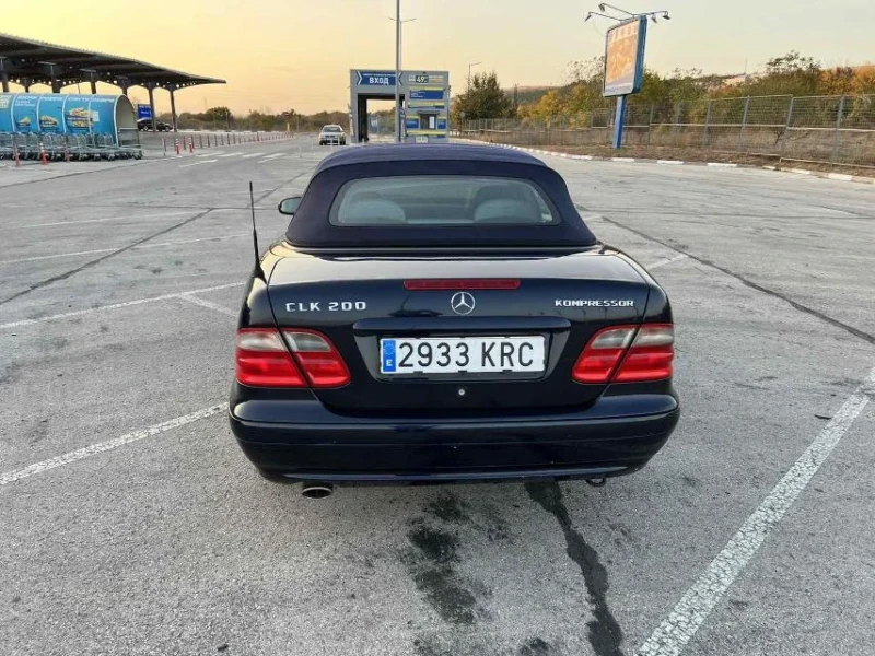 Mercedes-Benz CLK, снимка 8 - Автомобили и джипове - 49136793