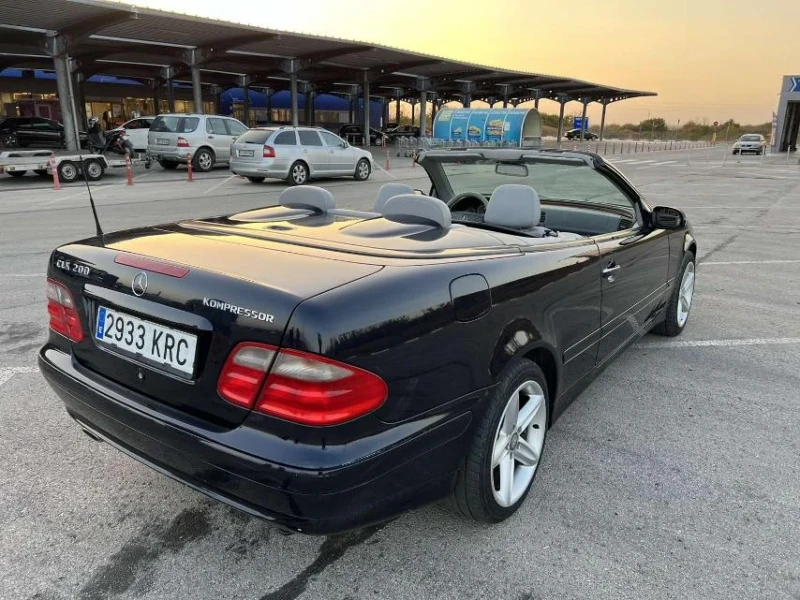 Mercedes-Benz CLK, снимка 2 - Автомобили и джипове - 49136793