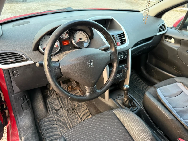 Peugeot 207 1.4i-95PS, снимка 10 - Автомобили и джипове - 49262154