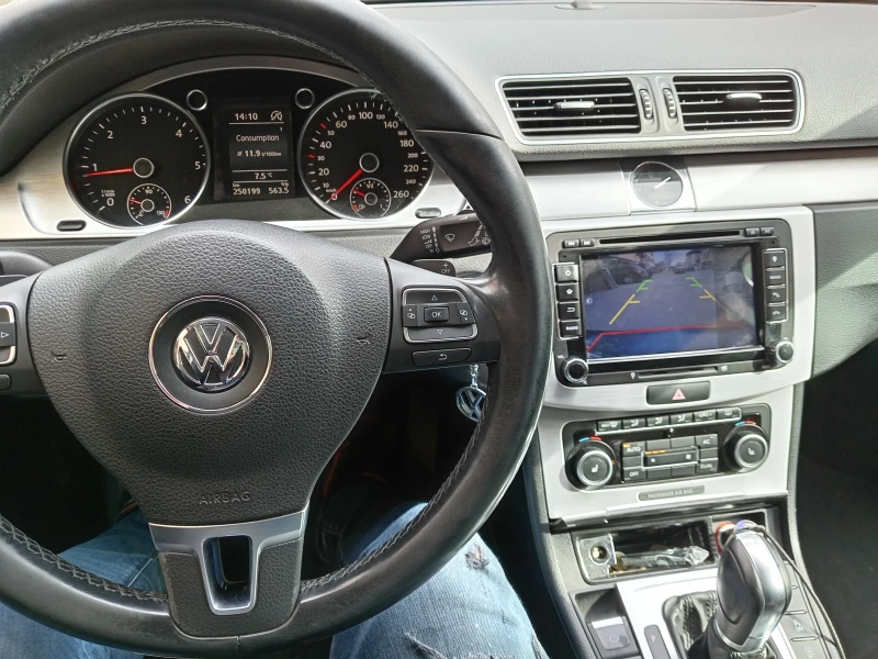 VW Passat  B7 Автоматик DSG 6 скорости, снимка 7 - Автомобили и джипове - 52663663