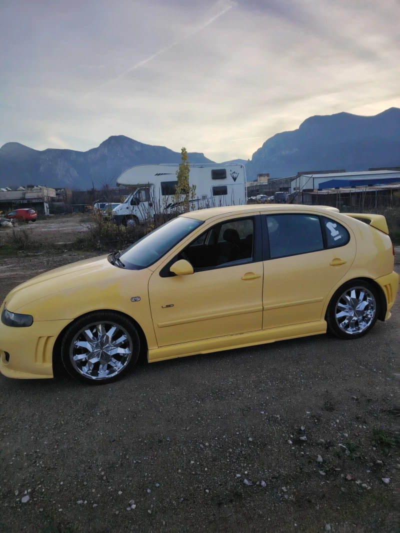 Seat Leon, снимка 2 - Автомобили и джипове - 52730040