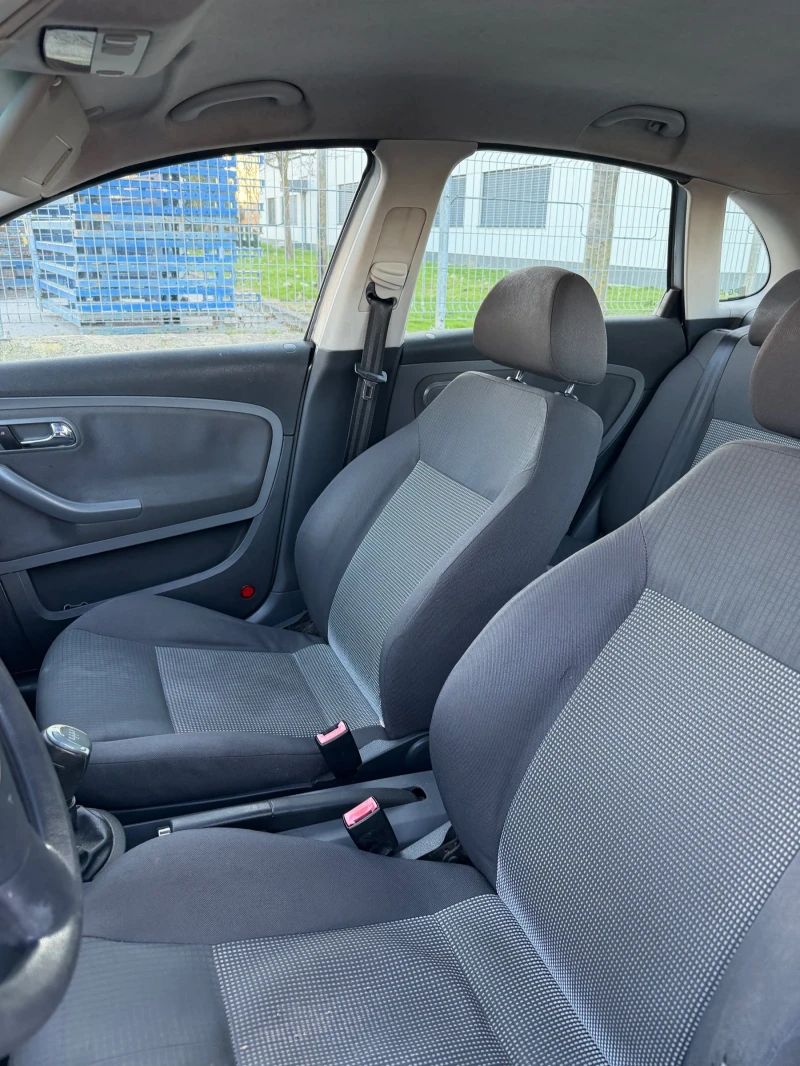 Seat Ibiza 1.2/2008/Газов-Инжекцион/КЛИМАТИК, снимка 10 - Автомобили и джипове - 52746115