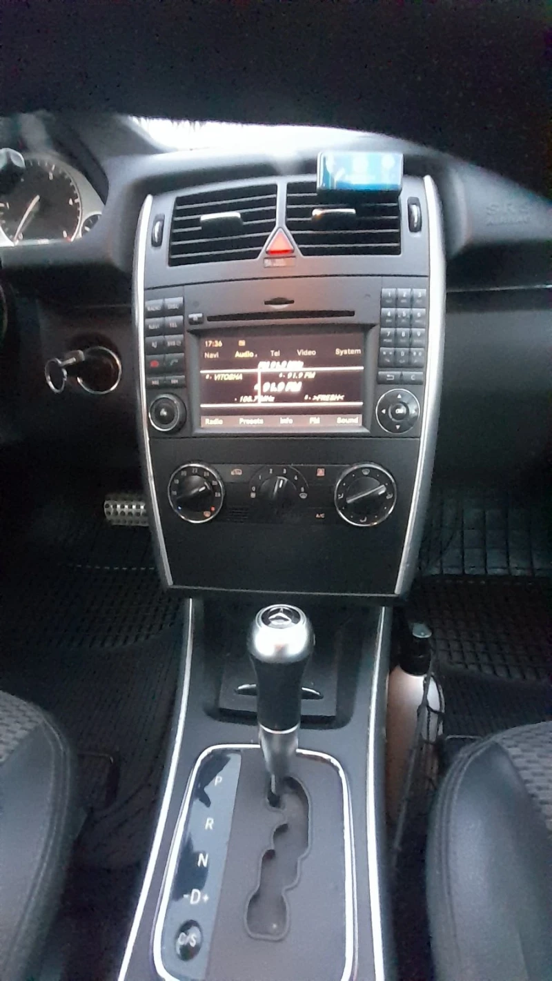 Mercedes-Benz B 200 B 200 7 G-Tronic, снимка 9 - Автомобили и джипове - 52942546